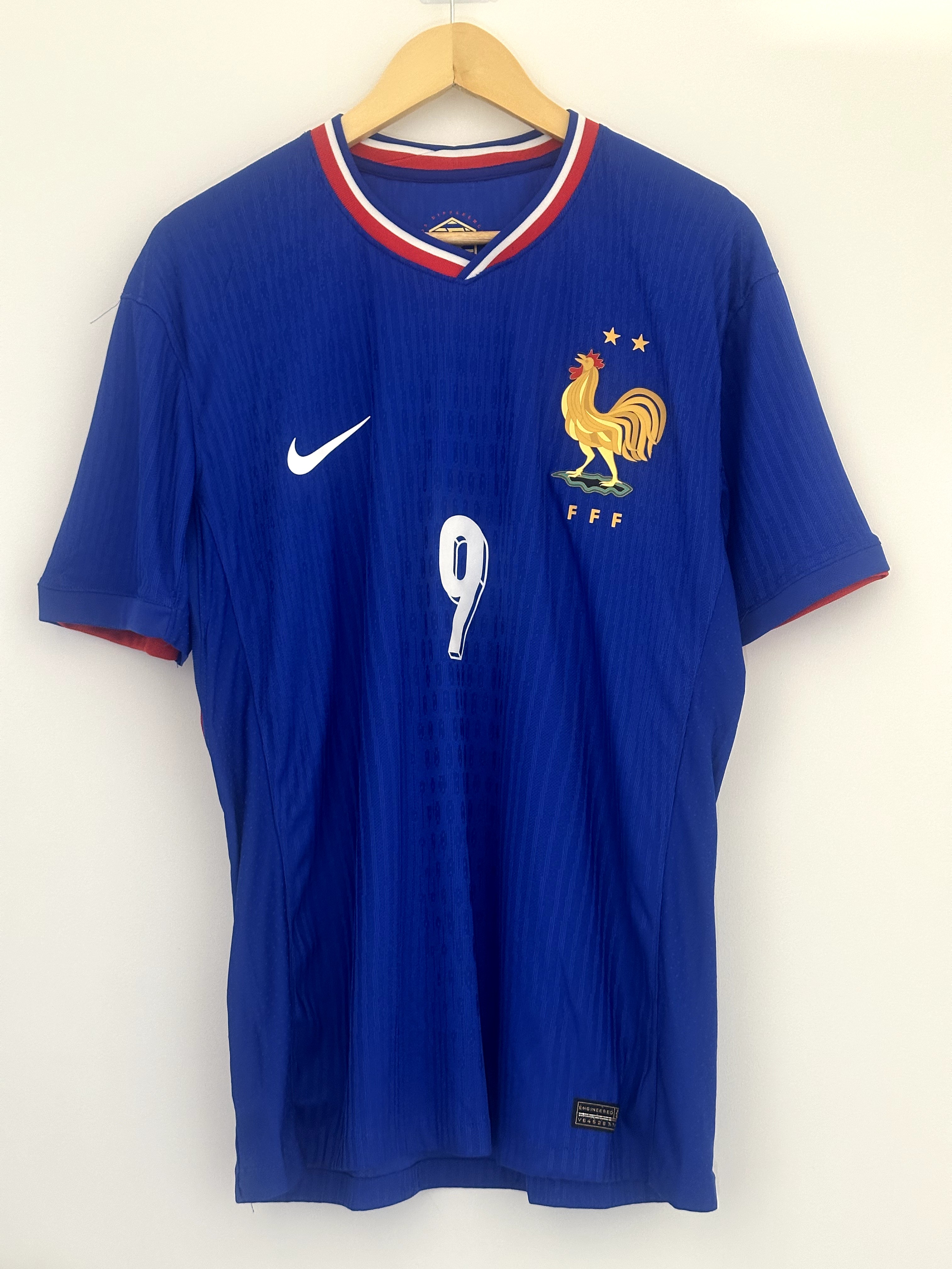 Maillot principal