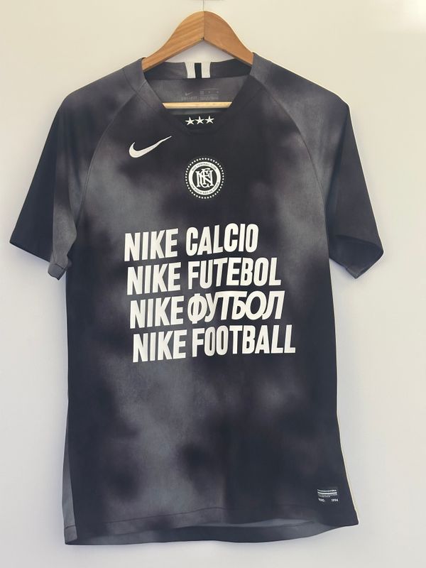 Nike FC